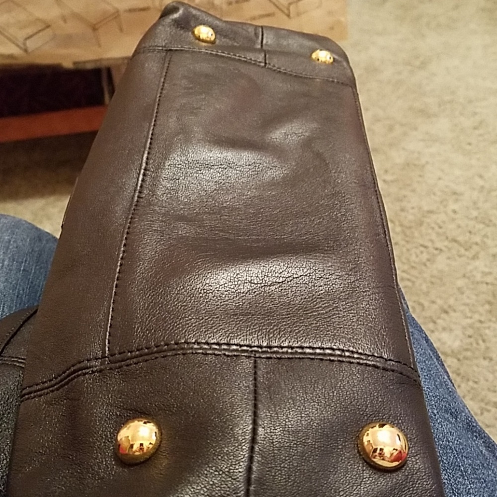 Handbag - Picture 5 of 5